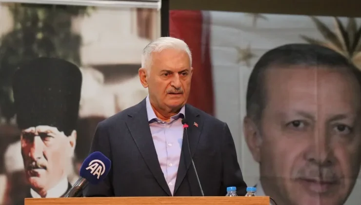 Binali Yıldırım: Silahlı kuvvetlerimizin şeref ve itibarına söz ettirmeyiz